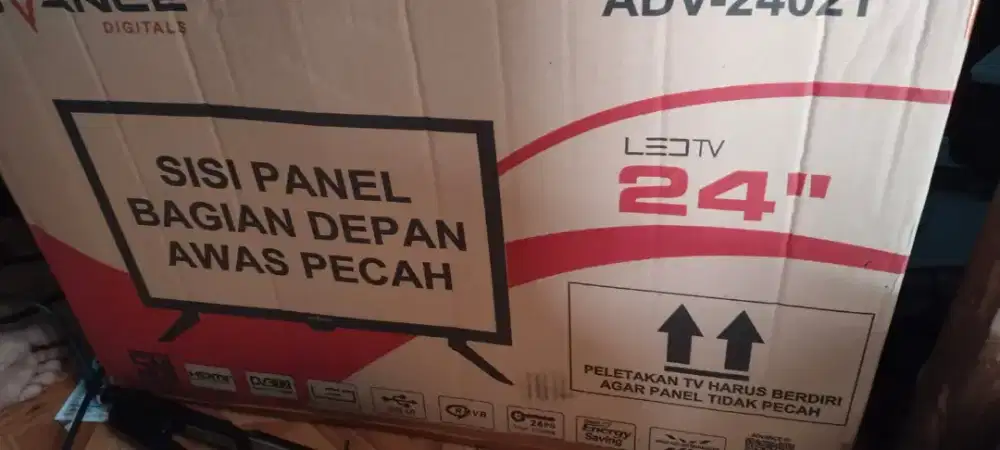 Tv led advance 2402t