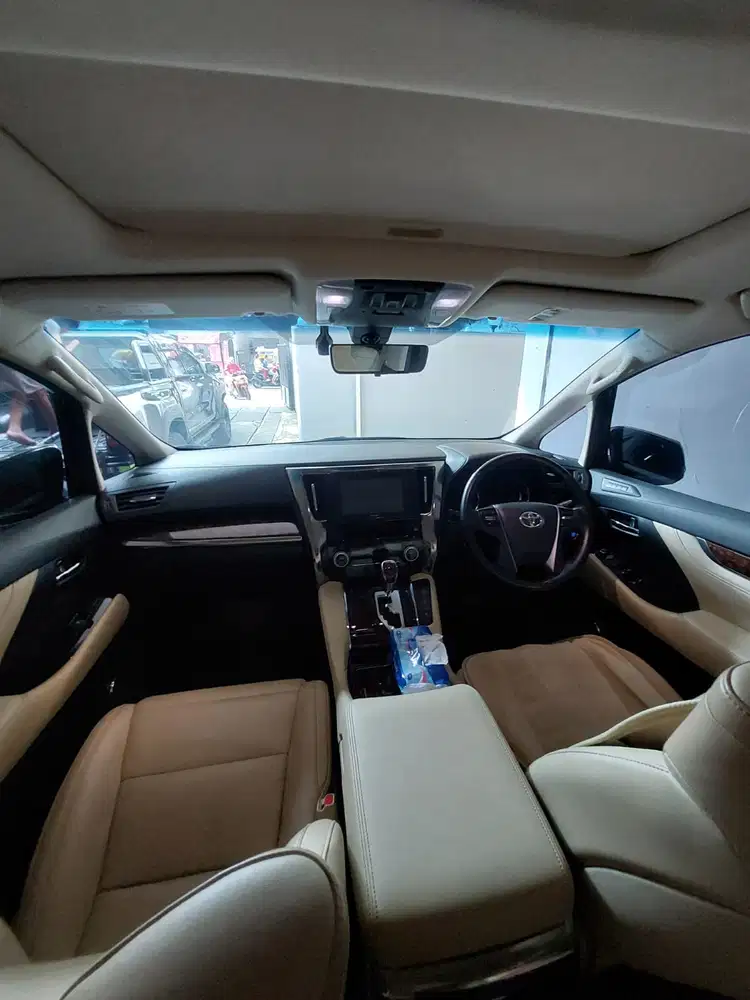 Toyota Alphard 2019 Bensin