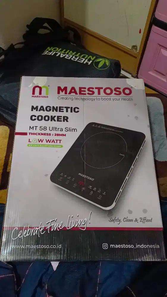 Kompor listrik magnetik maestoso