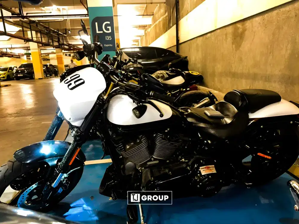 FOR SALE!! Harley-Davidson CVO Pro Street Breakout 1800cc
2017