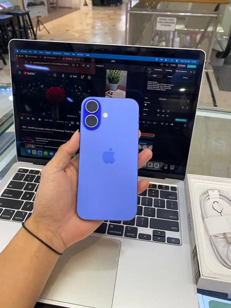 iPhone 16 256GB Ultramarine iBox