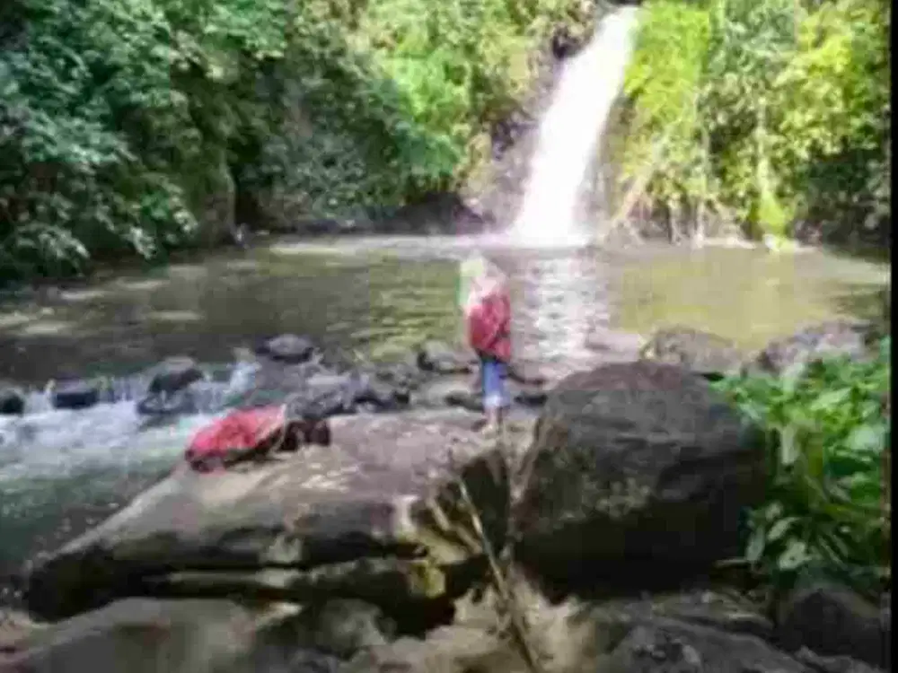 Dijual murah tanah ada air terjun dan sungai dengan view laut di Saranimatani Tanahwangko