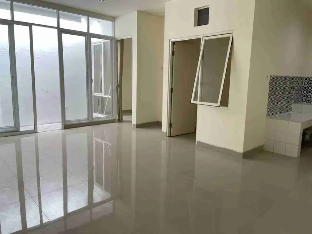 Dijual cepat rumah bagus siap huni Cluster Adara - Kota Harapan Indah