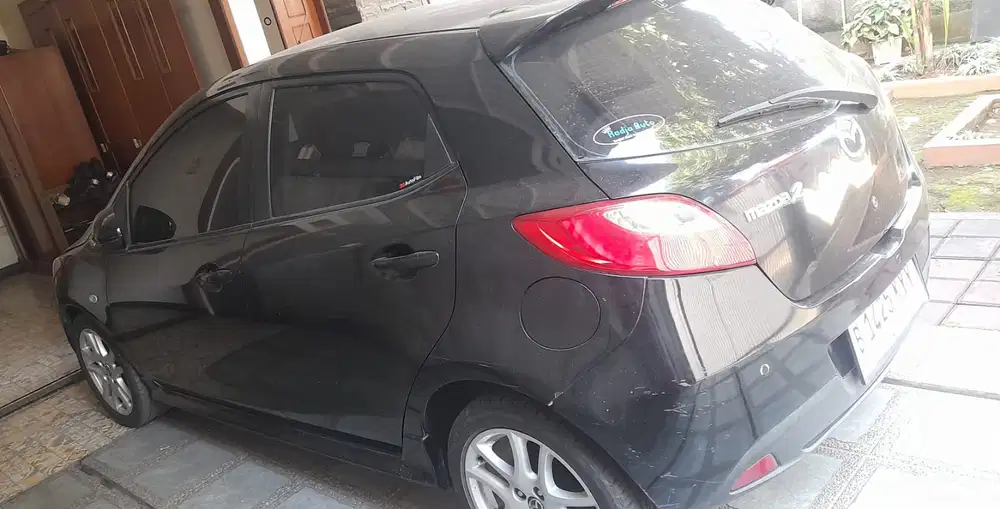 Mazda 2 2012 Bensin