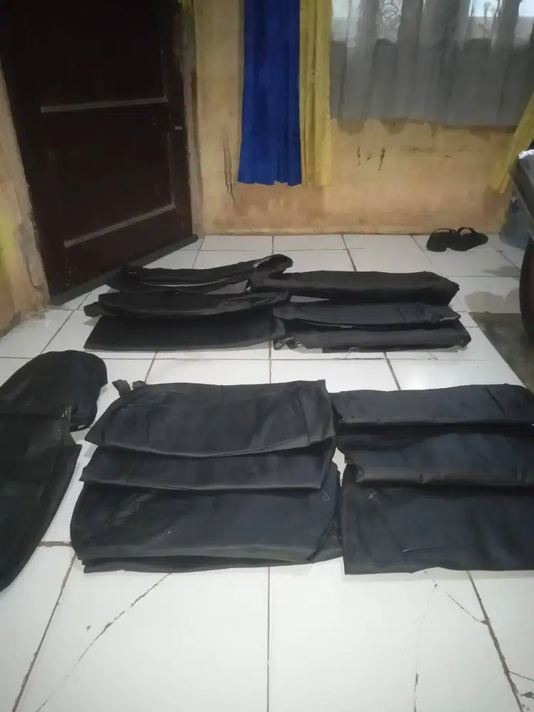 SARUNG JOK MOBIL NEW ERTIGA DAN XL7