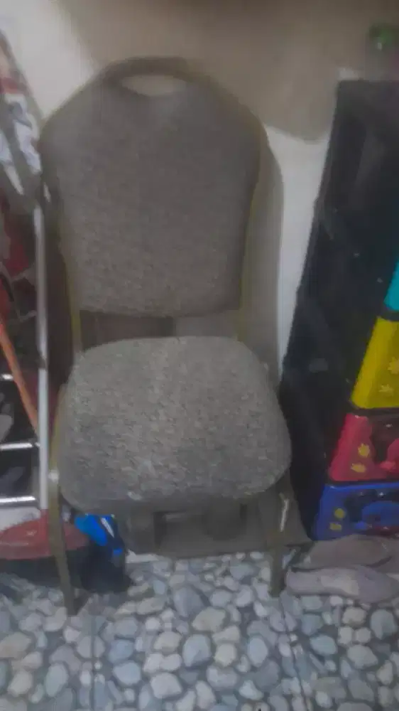 Di jual cepat bangku second