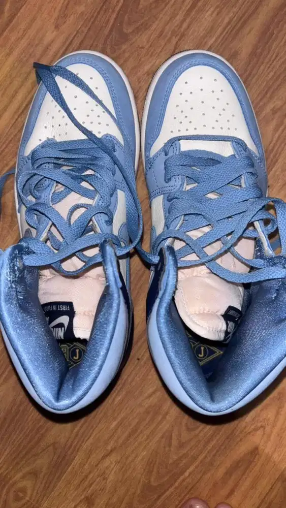 nike high og blue and white