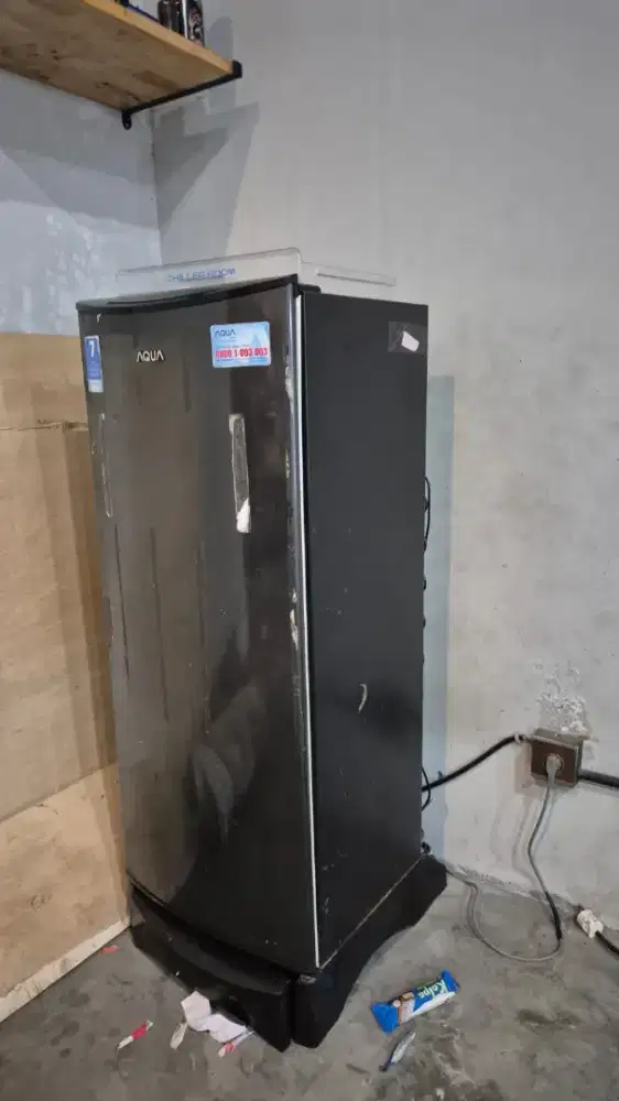 Kulkas aqua 1 pintu