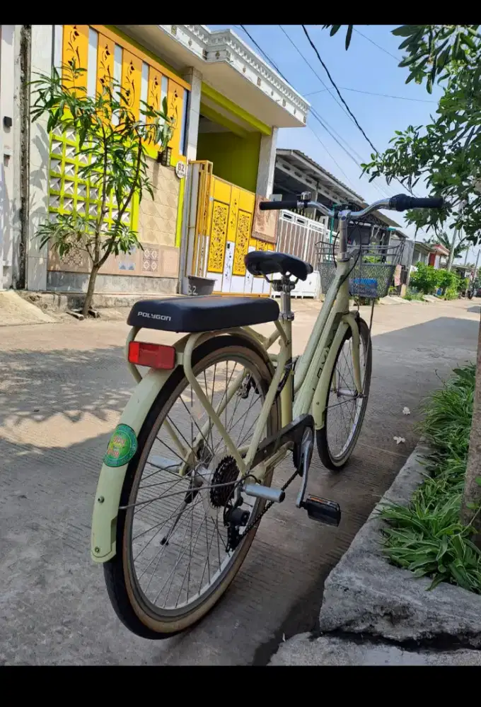 Sepeda polygon lovina 26 inch