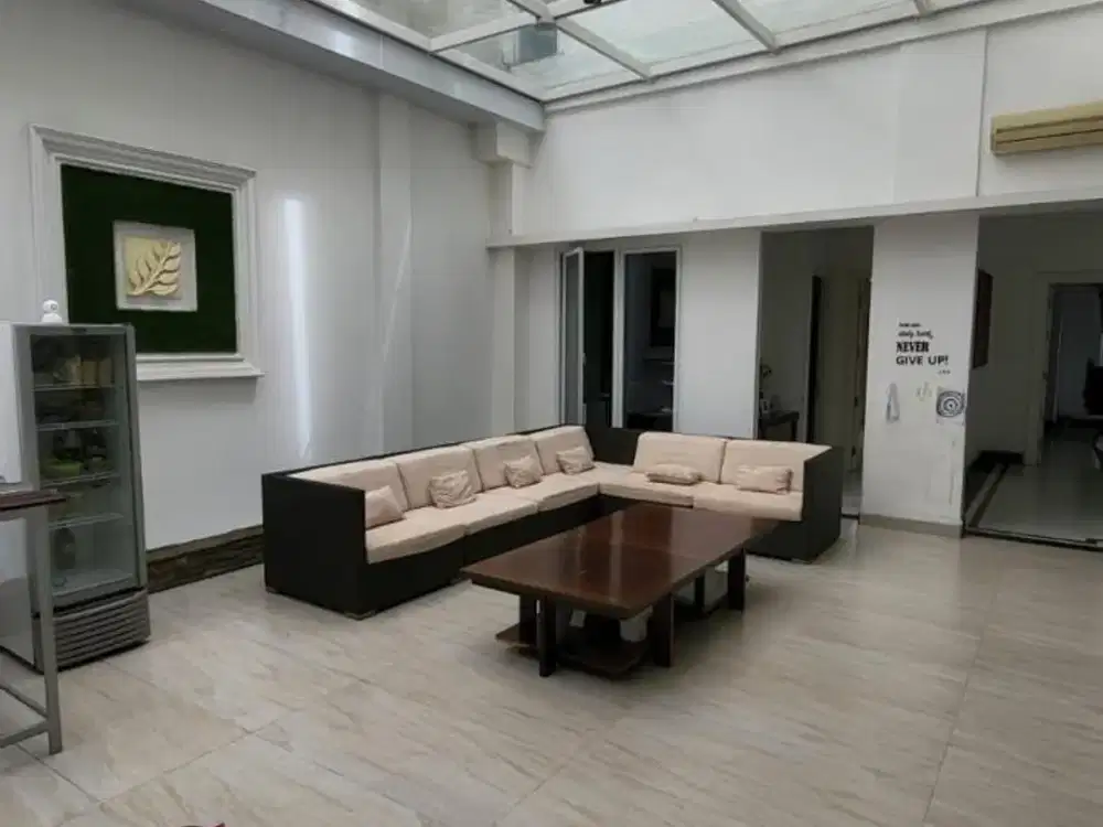 Rumah Ebony uk 21x30 Furnished (5+1kamar) Luas Bagus Murah