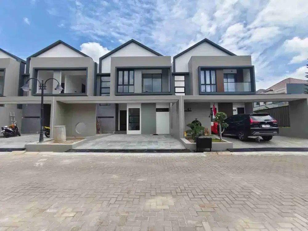 Rumah baru 2 lantai  di Graha pinus circle Pondok hijau kawasan Bandung utara
