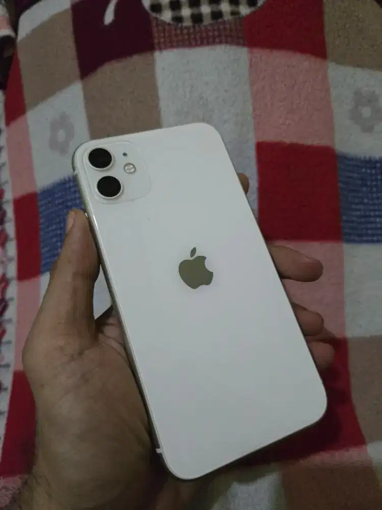 Iphone 11 128 digimax ID/a indonesia HP aja mulus normal semua bs tt