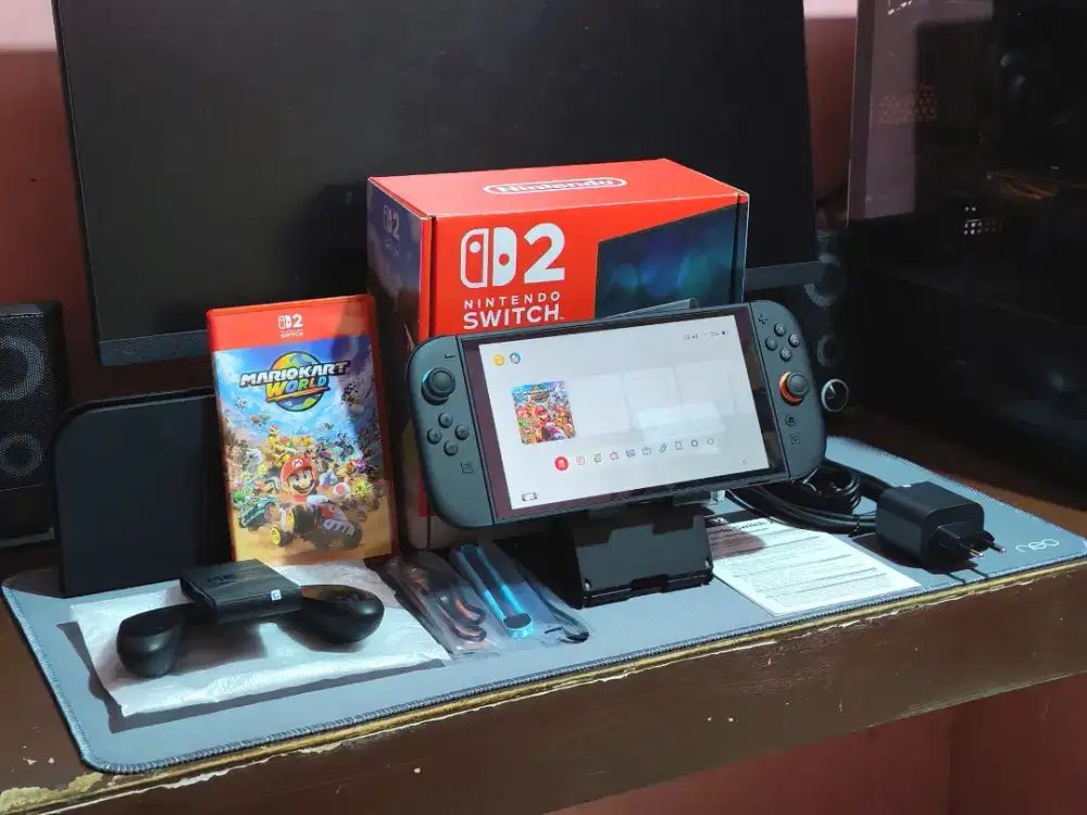 Nintendo Switch 2 reg SG bundle catridge Mario Kart fullset like new !