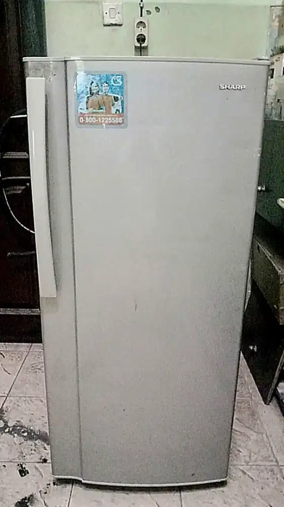 Kulkas sharp 1 pintu jumbo