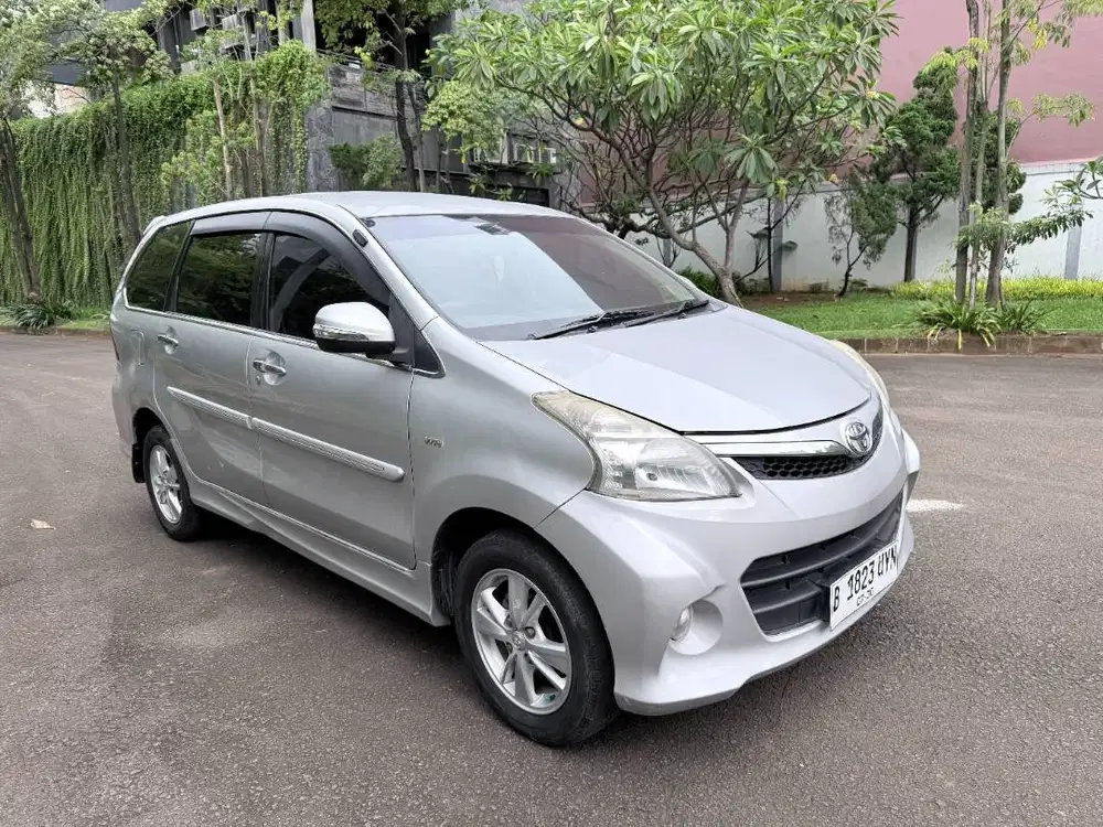 Toyota Avanza Veloz 1.5 Matic,  FULL ORIGINAL, Cash 120  Jt