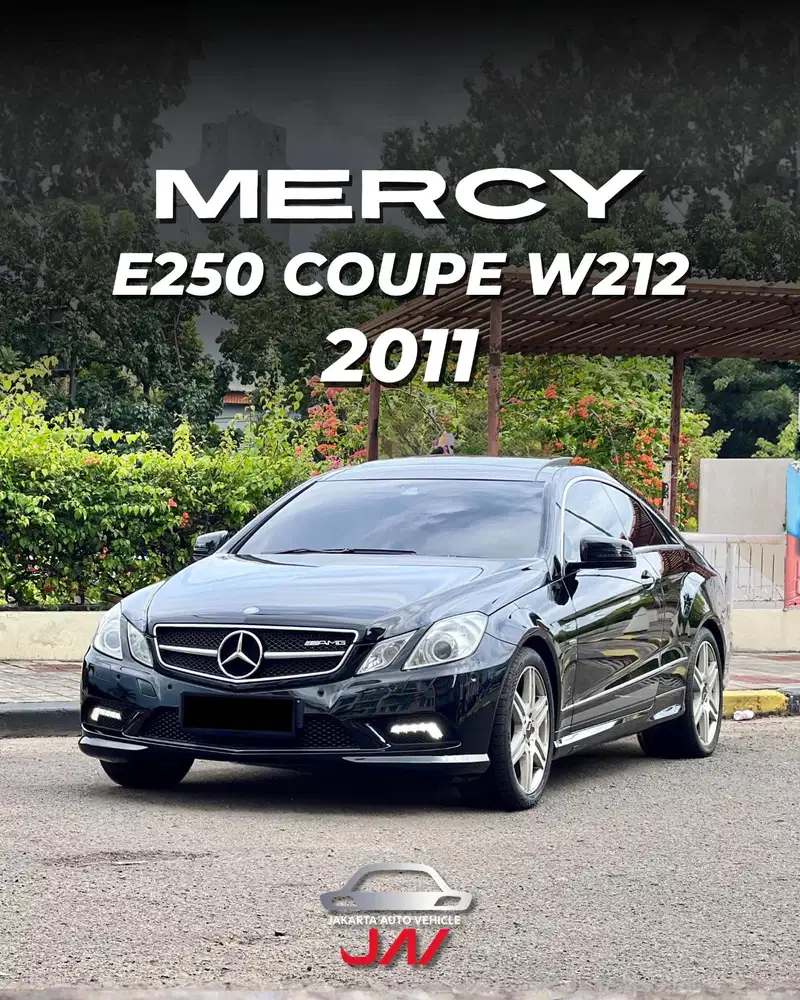 MERCEDES BENZ E250 COUPE W212 2011 / LOW ODO