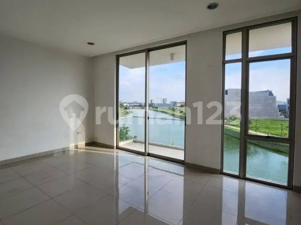 Rumah Cluster Pik2 Ukuran 10x25 View Danau Bagus Termurah