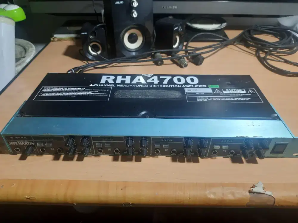 JEFE MARTIN HEADPHONE DISTRIBUTOR AMPLIFIER .monitor.rekaman