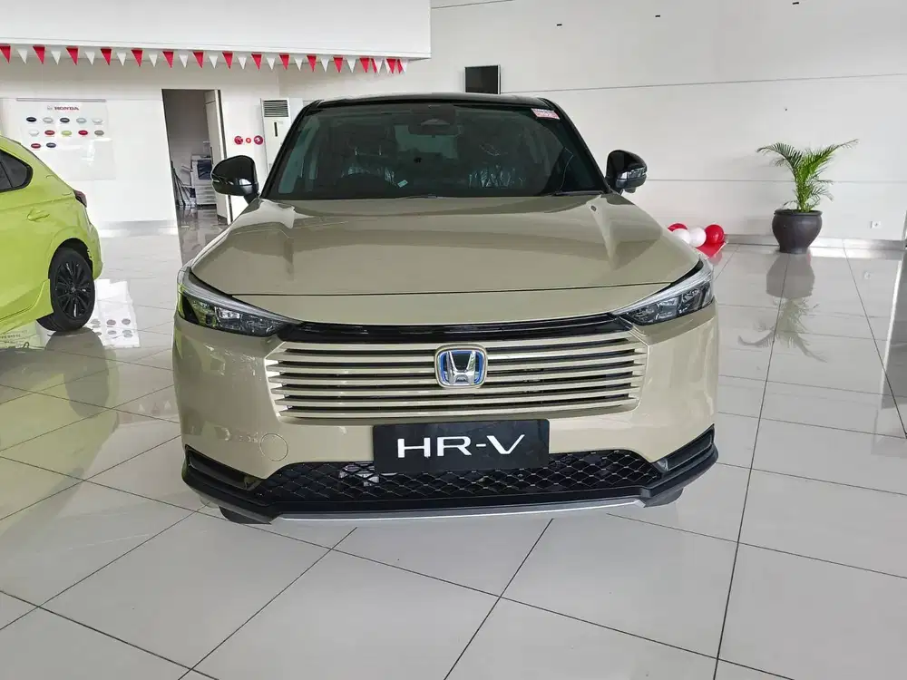 [Mobil Baru] HONDA HRV HYBRID