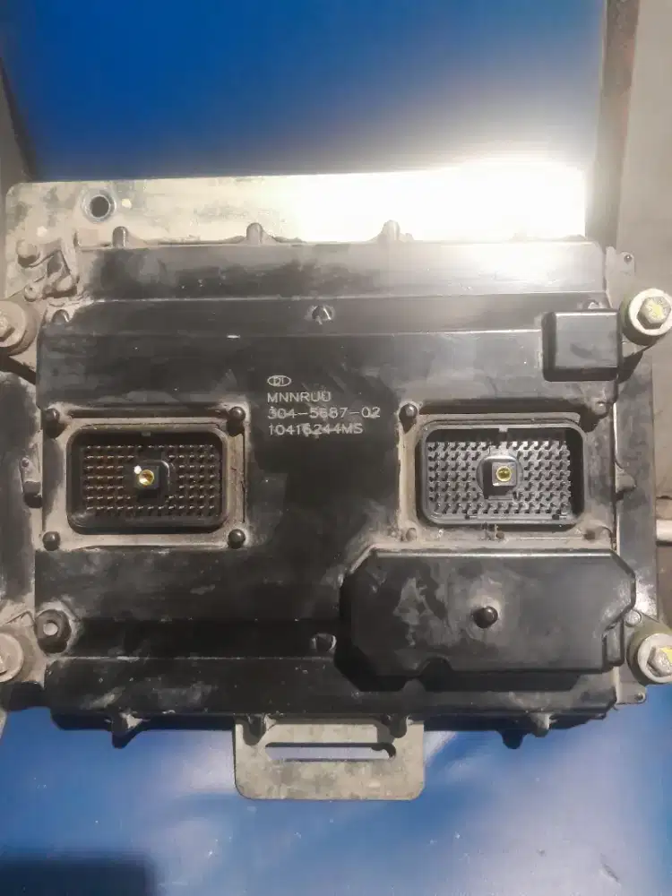 304 - 5687 - 02 ECM Caterpilar M313D