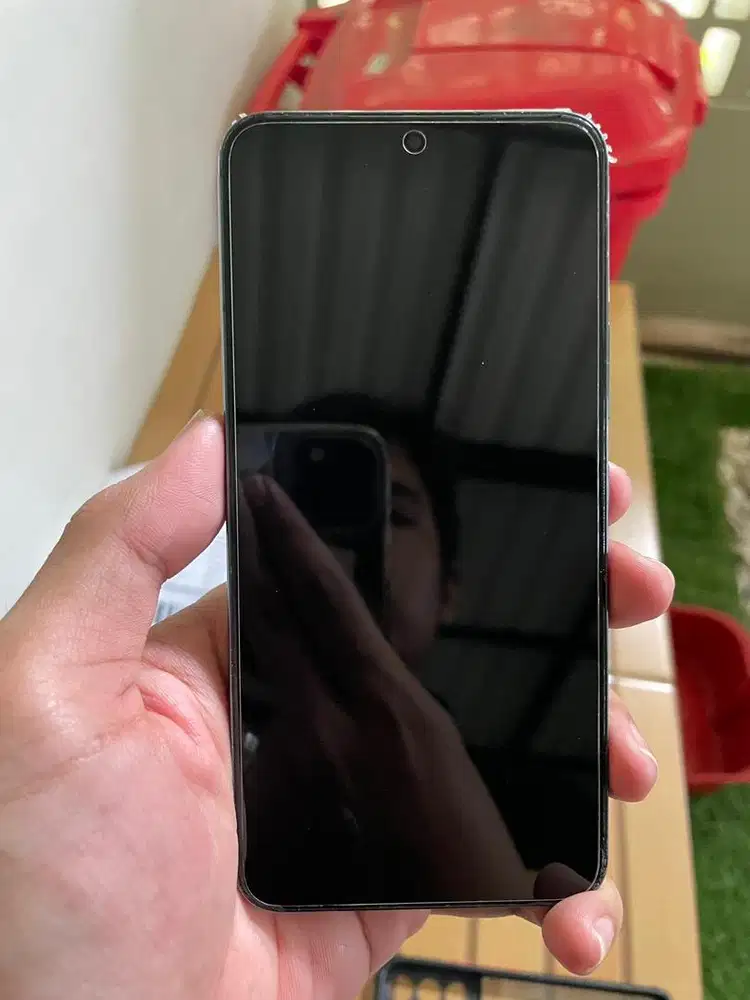 Samsung Galaxy S22 8/128GB Green 95% mulus Fullset Ex-SEIN 5.5 Nego