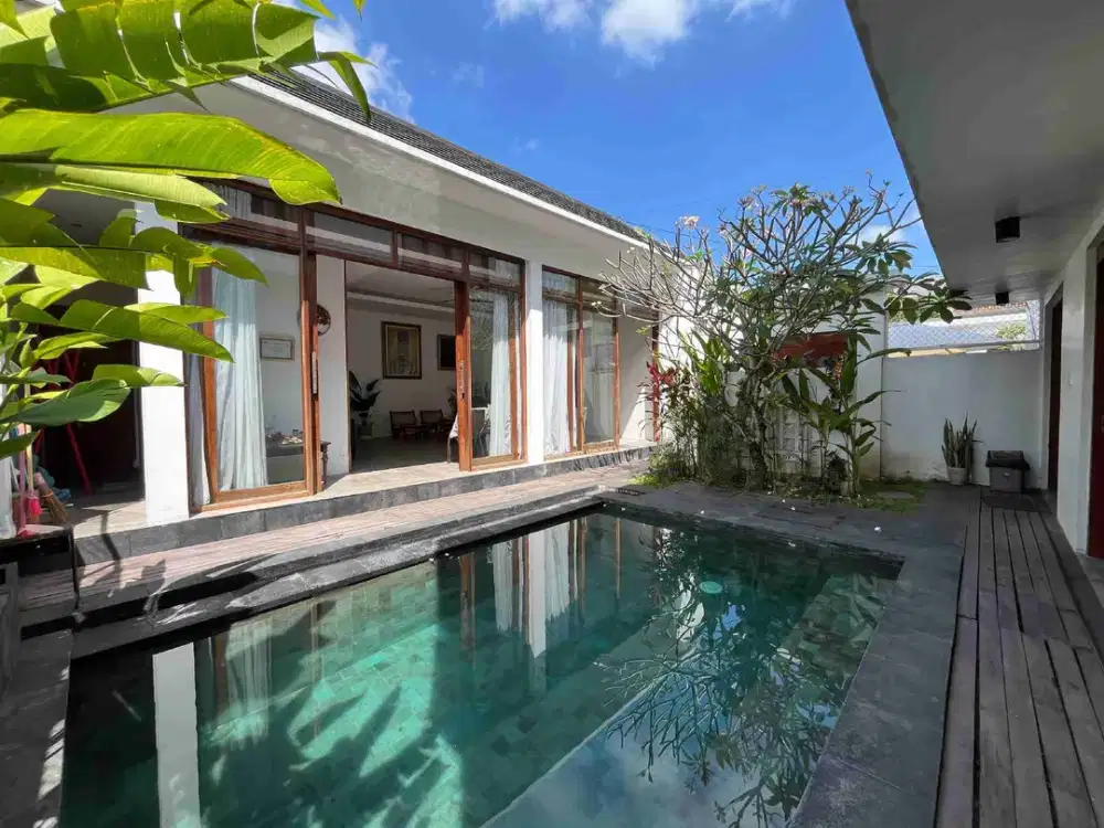 DISEWAKAN/DIJUAL VILLA DEKAT PATUNG GWK AT