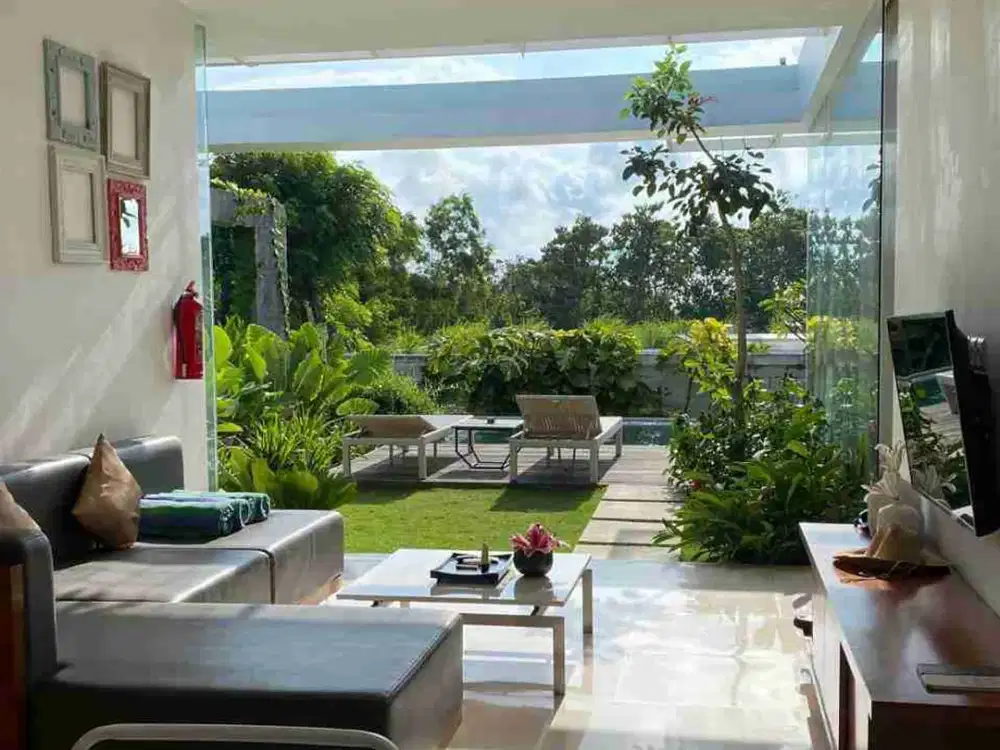 FREEHOLD/LEASEHOLD VILLA FULL FURNISH DI ULUWATU AT