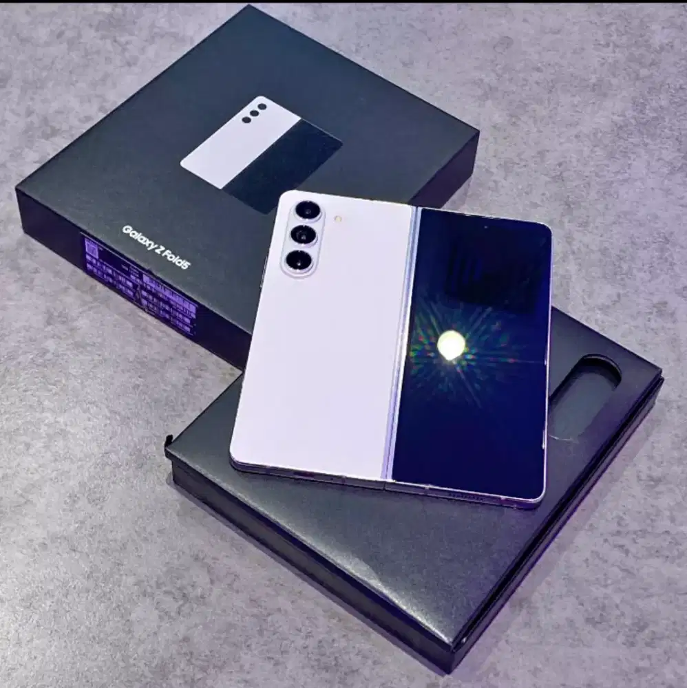 Samsung Galaxy Z Fold 5 12/512 sein mulus