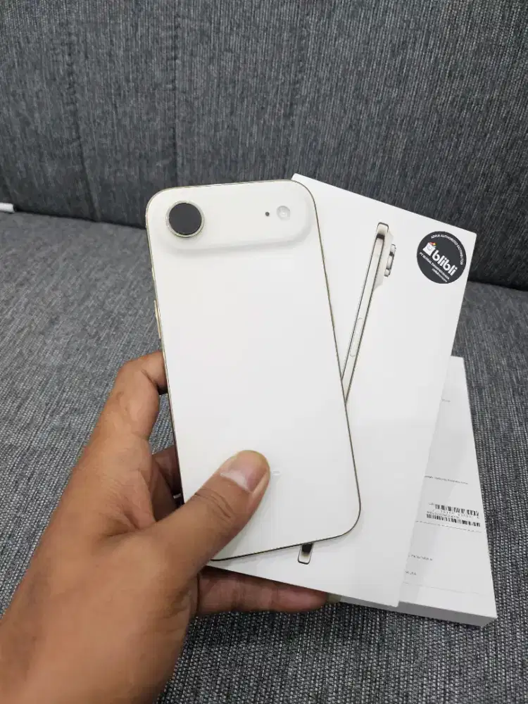 Iphone 17 Air 256 aktifasi januari bh 100 like new