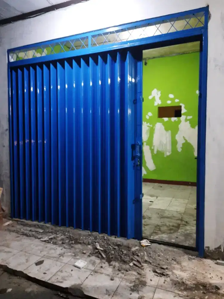 Rolling door dan folding spandek alderon bondek