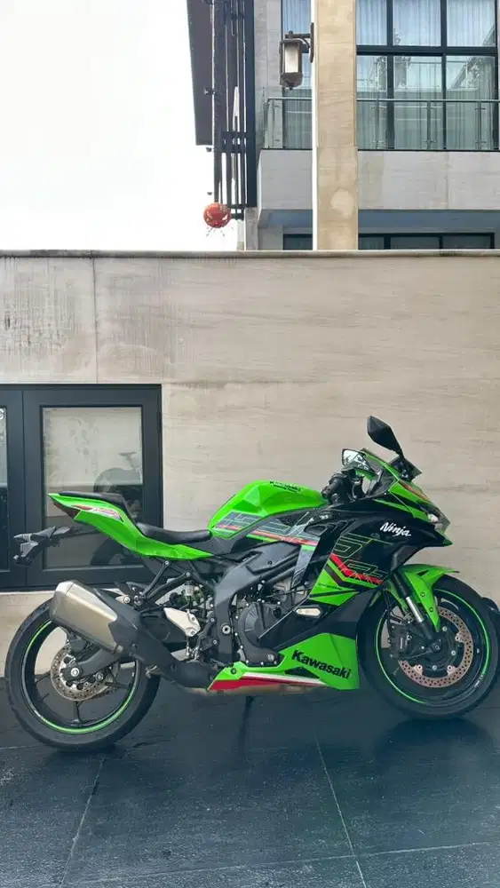 Kawasaki Ninja ZX25RR KRT 2023 KM Low Like New