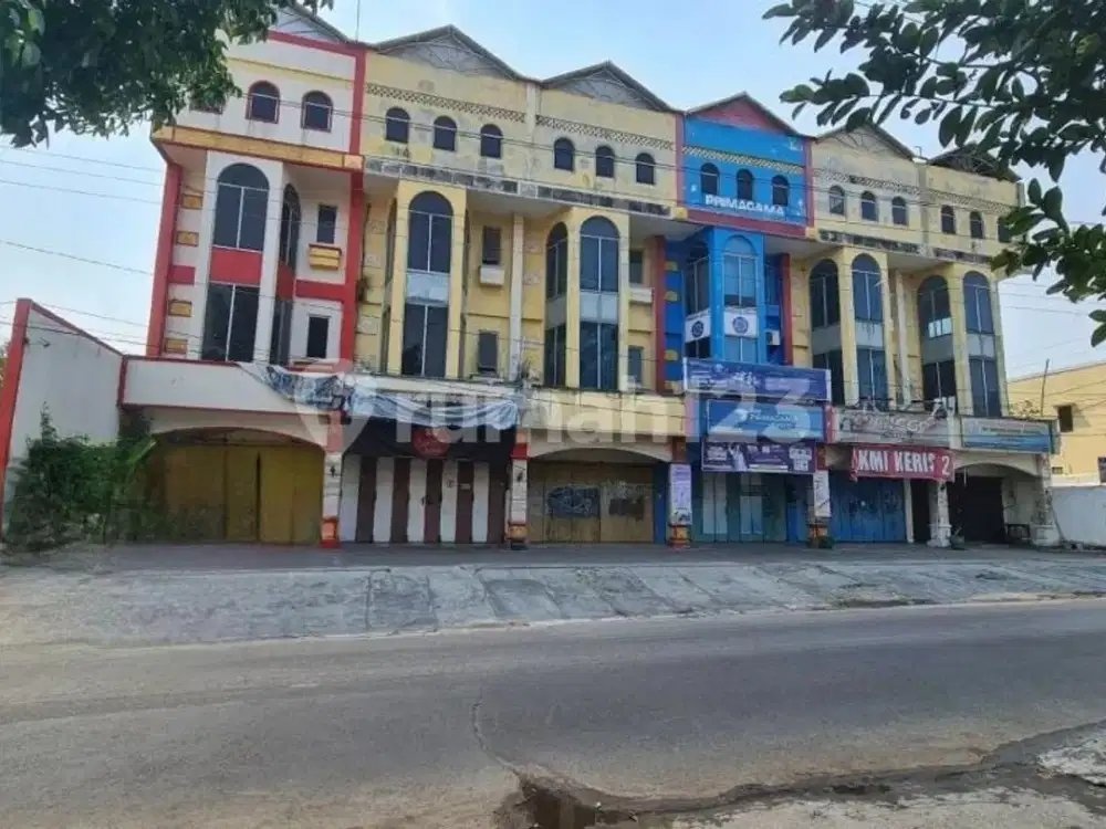 Dijual Cepat Ruko 4 Lantai Lokasi Strategis Jebres, Surakarta Luas 105m2 BU!!