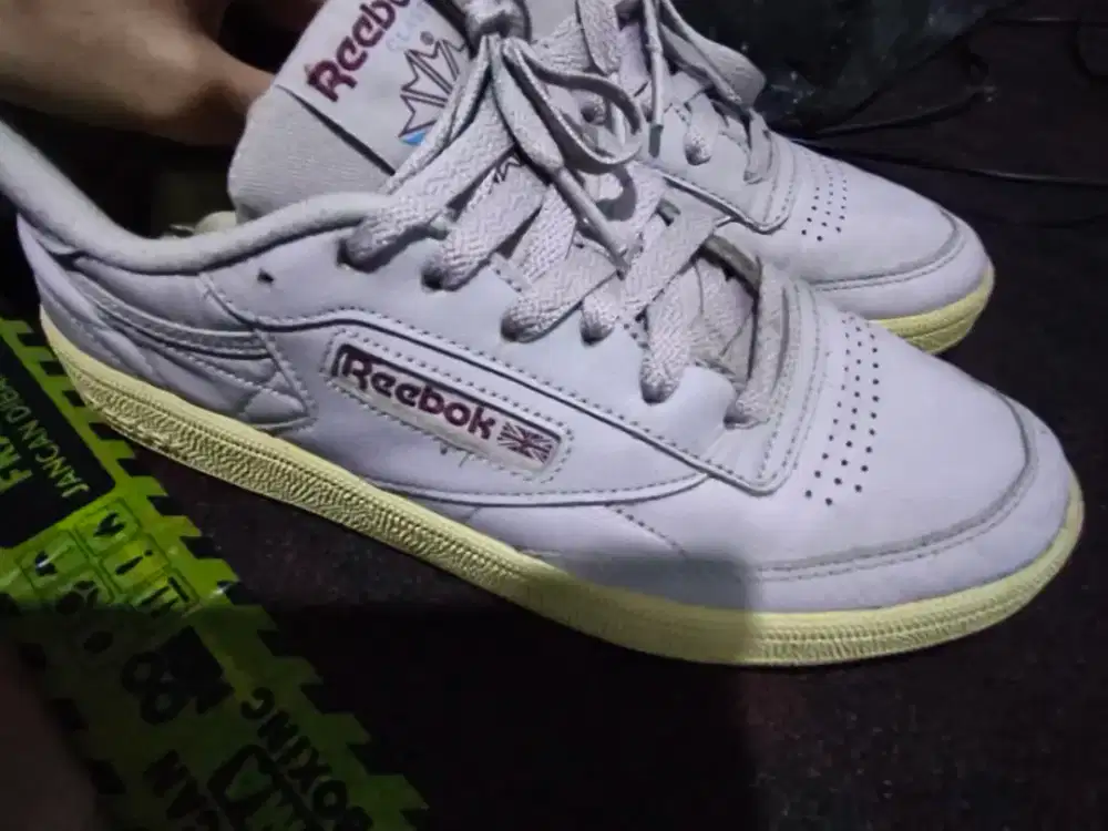 sepatu Reebok size39, 25,5 cm