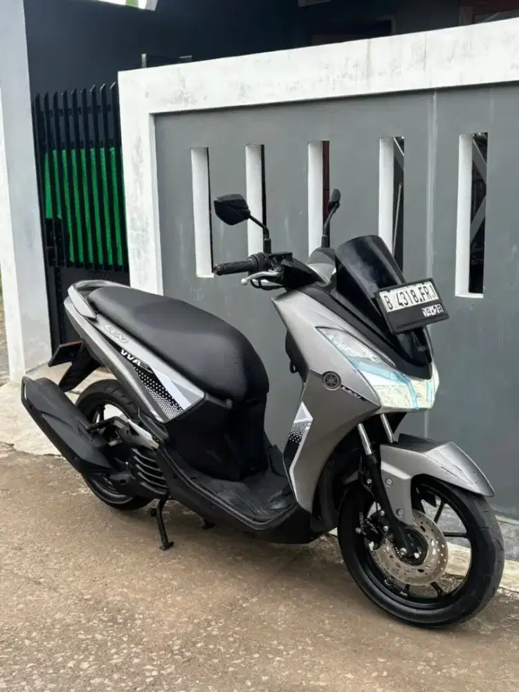 Lexi 125cc plat hidup 2028