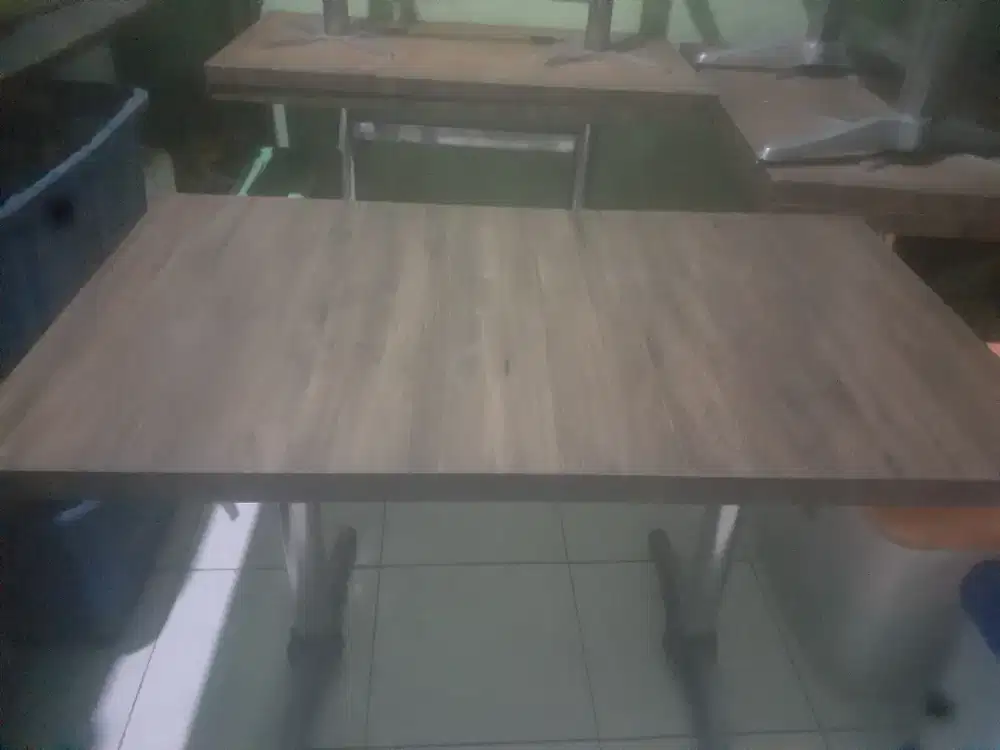 meja makan cafe restoran,mie sop,bakso dll