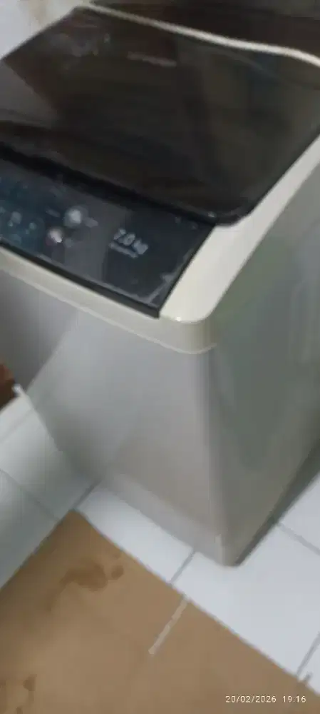 Mesin cuci Sharp satu tabung