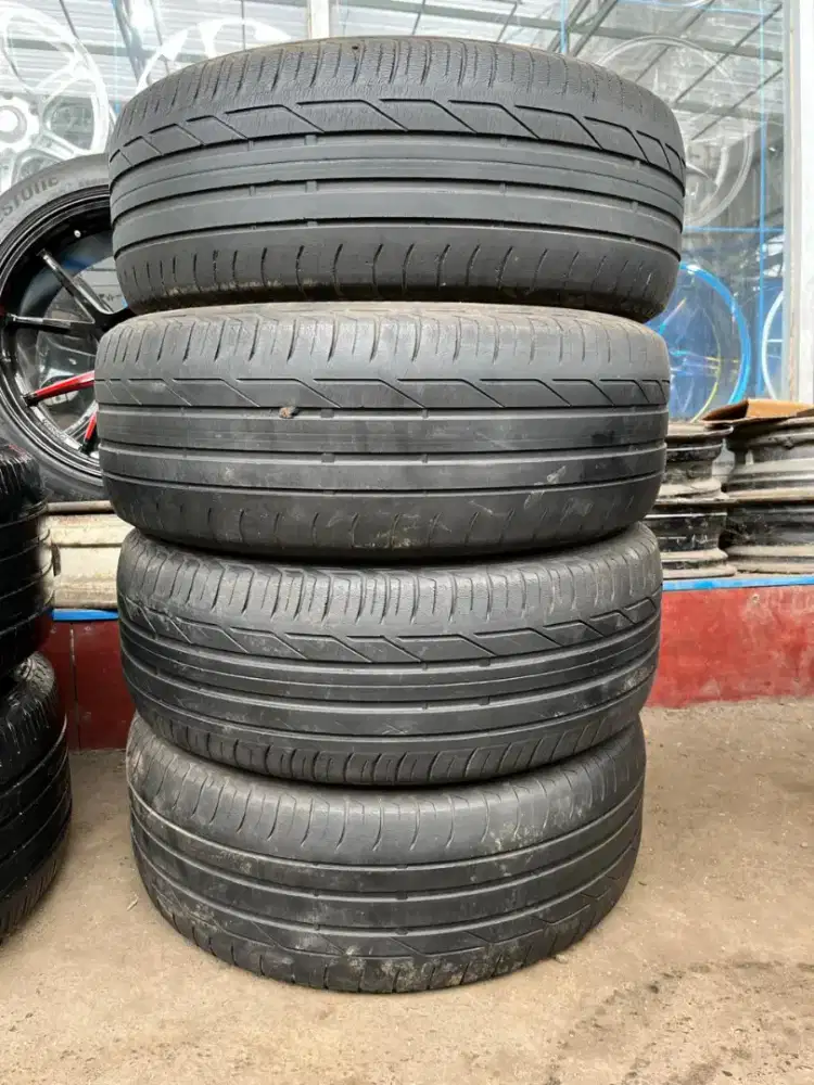 Bridgestone rft 225/50 R18 4pcs