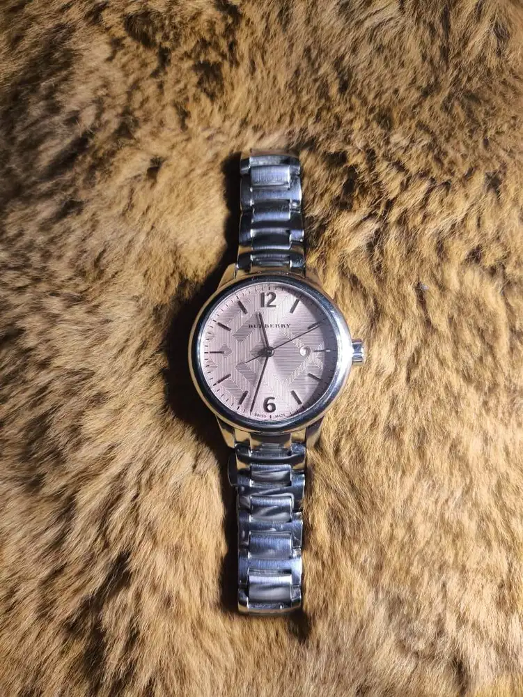 Burberry The Classic BU10111 Pink Dial Quartz