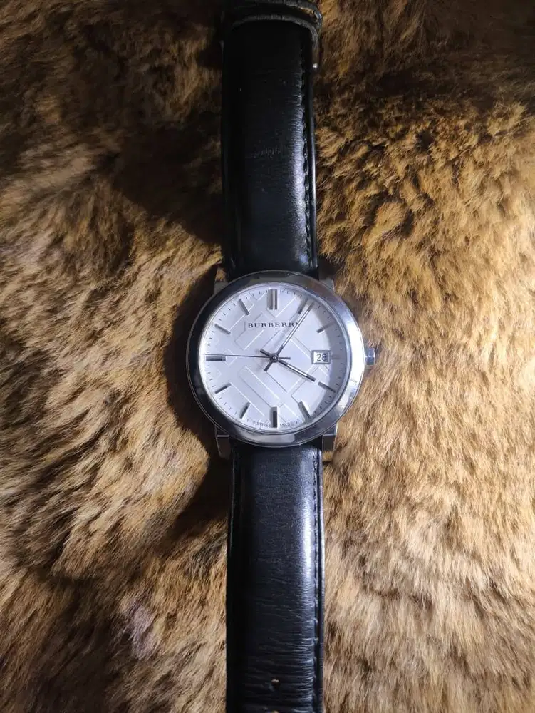 Burberry City White Dial Quartz