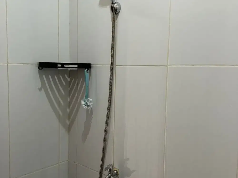 JUAL Kosan Margonda (6 KAMAR) Dekat (Kampus UI dan Gunadarma) Kost H.M.Tohir Depok