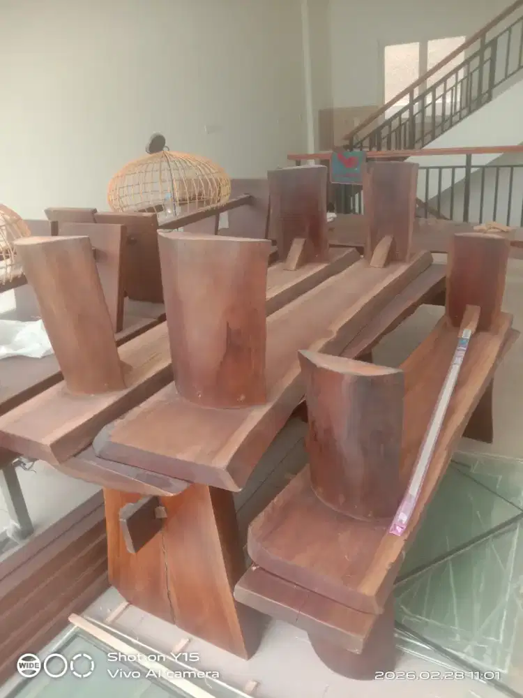 Jual fhurniture meja meja kayu dan kursi kayu