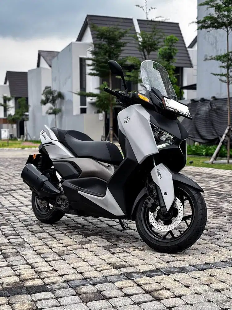 Yamaha X MAX Connected 2023