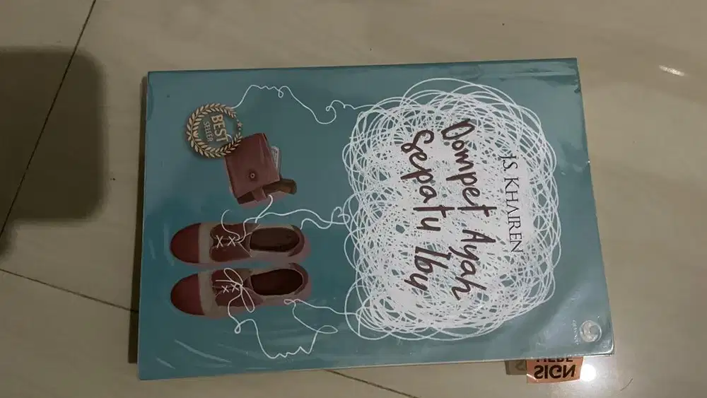 dompet ayah sepatu ibu