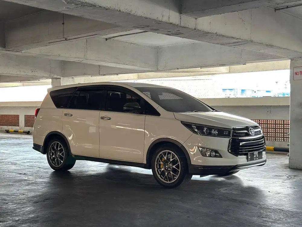 2018 Toyota Kijang Innova Reborn Venturer Diesel AT RARE Langka Antik