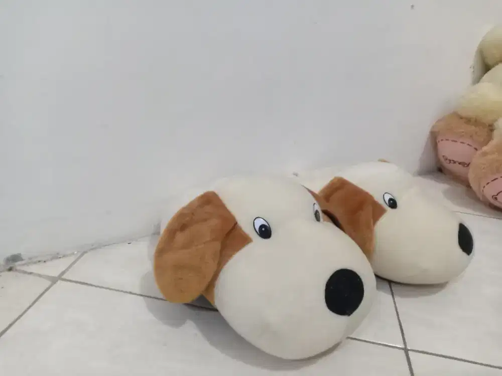Boneka sendal berbentuk anjing lucu Dan imut