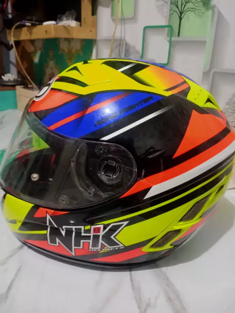 Jual helm bekas
