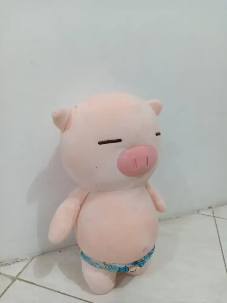 Boneka berbentuk BABI kecil