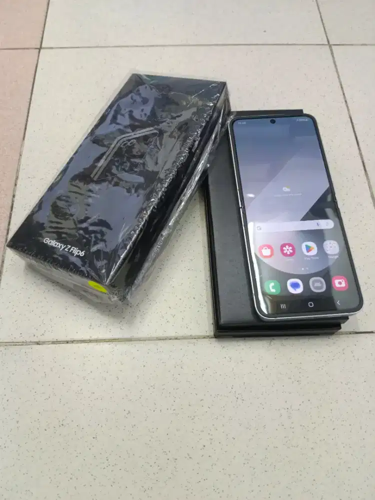 Samsung z flip 6 5G 12/512 ex resmi silver mulus fullset ori