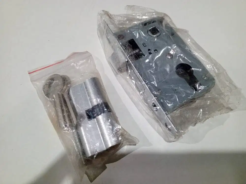 Body Kunci Pintu Kamar Size Sedang