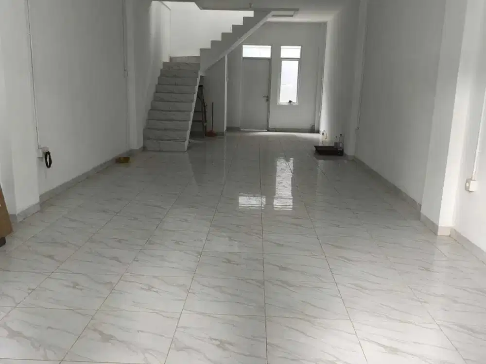 Ruang Usaha Ruko Baru Jl. Karapitan dekat Asia Afrika